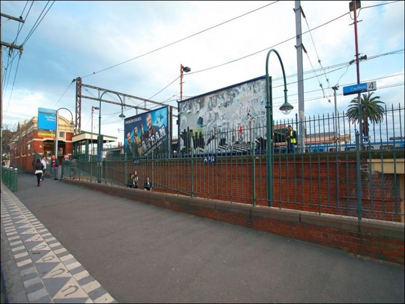 7 Derby Road, Caulfield East VIC 3145