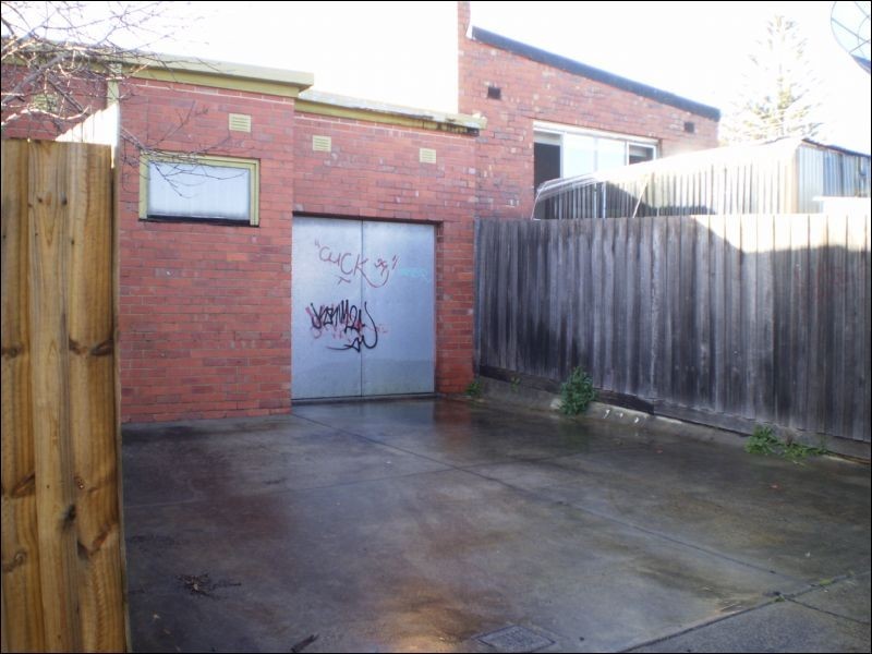 61 Stanley Avenue, Mount Waverley VIC 3149