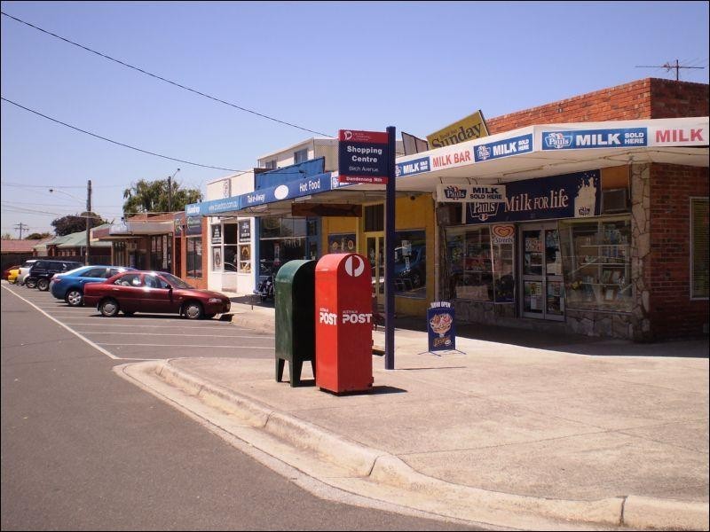 18 Birch Avenue, Dandenong North VIC 3175