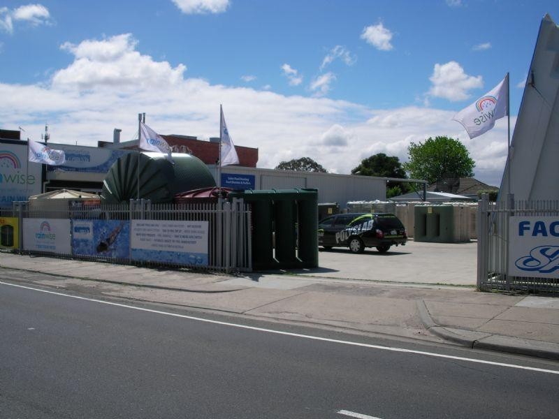 664-672 Warrigal Road, Oakleigh VIC 3166