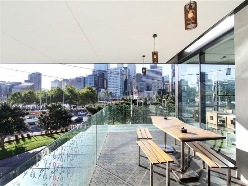 R1/2 Queensbridge Squ, Southbank VIC 3006