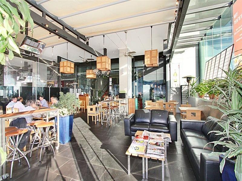 R1/2 Queensbridge Squ, Southbank VIC 3006