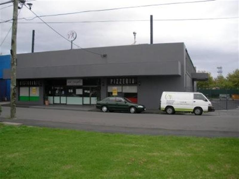 2-4 Oxford Street, Oakleigh VIC 3166