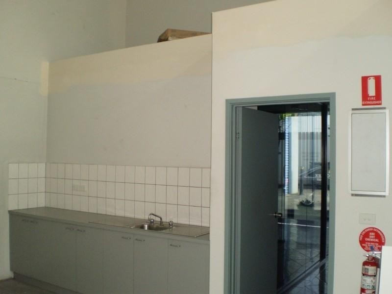 2/6 Japaddy Street, Braeside VIC 3195