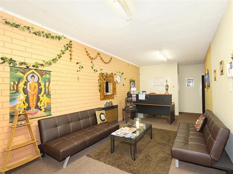 146 Rosebank Avenue, Clayton South VIC 3169