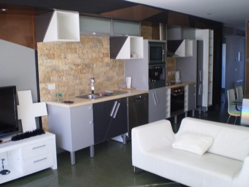 113 Kangaroo Road, Oakleigh VIC 3166