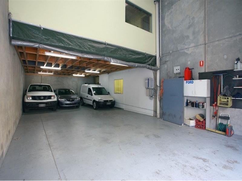 1/323 Ingles Street, Port Melbourne VIC 3207