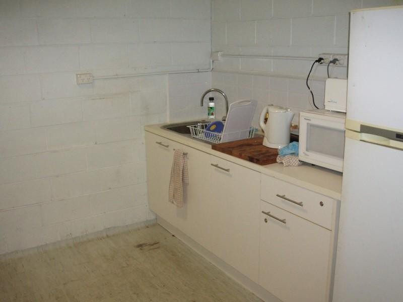 4/2 Garden Boulevard, Dingley Village VIC 3172