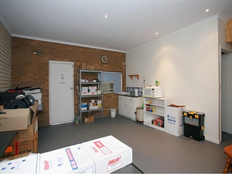 57 Stanley Avenue, Mount Waverley VIC 3149