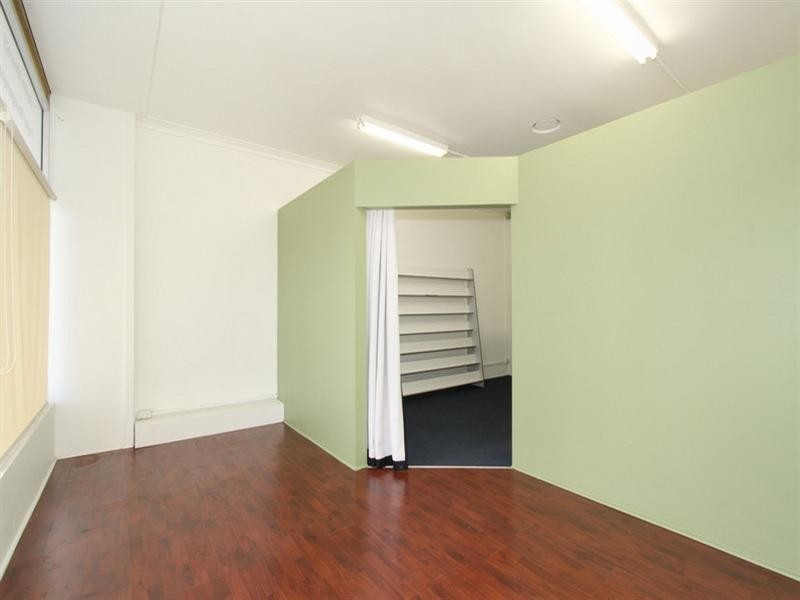 4 Macrina Street, Oakleigh East VIC 3166