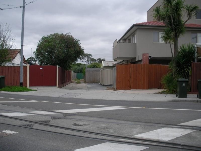 217-221 Koornang Road, Carnegie VIC 3163