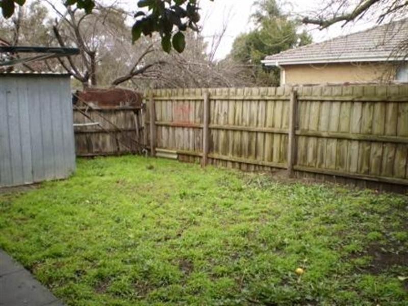 11 – 13 Cavell, Scoresby VIC 3179