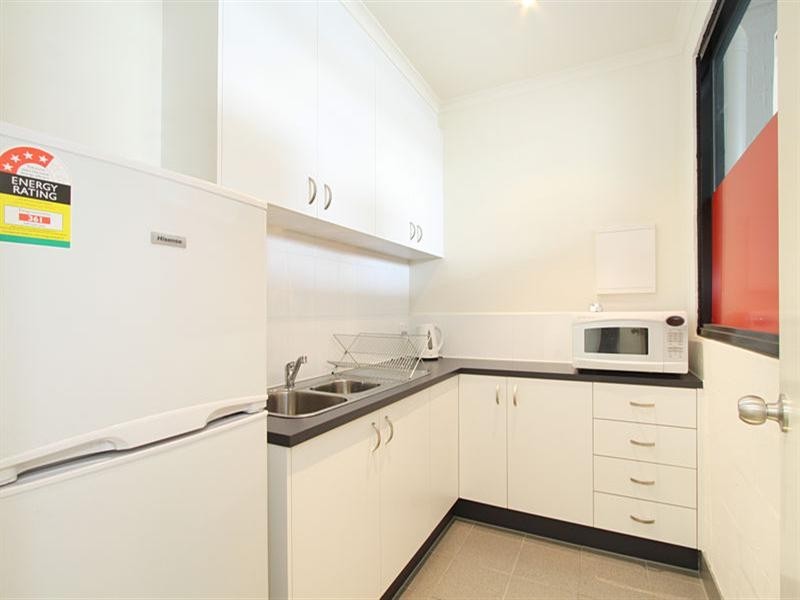 Gd/304 Stephensons Road, Mount Waverley VIC 3149