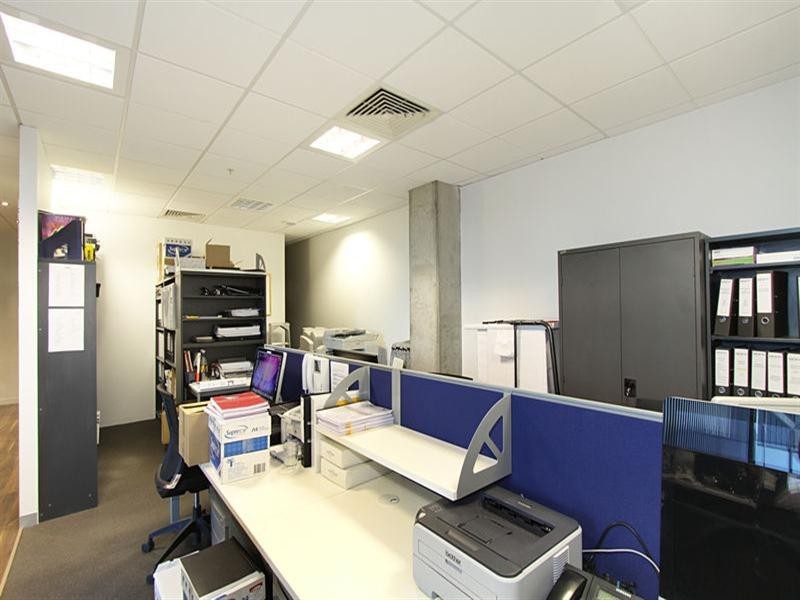 203, 9-11 Claremont Street, South Yarra VIC 3141