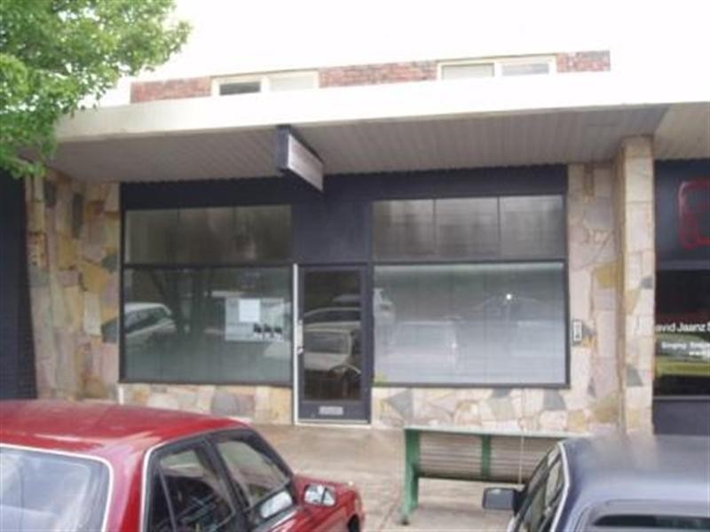 18 Second Avenue, Box Hill North VIC 3129