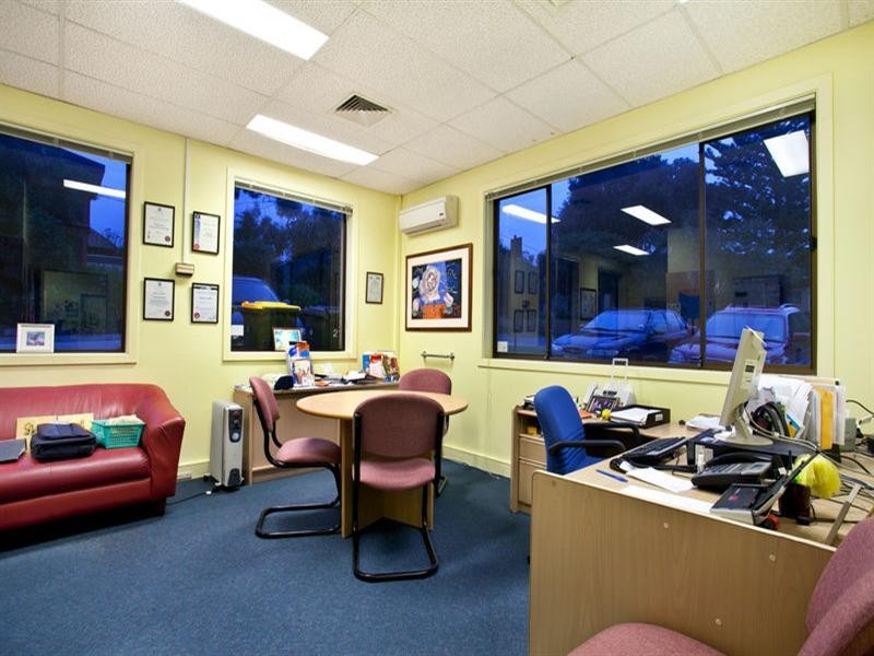 219 High Street Road, Ashwood VIC 3147