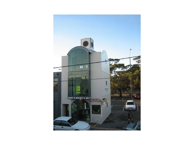 18 Morton Avenue, Carnegie VIC 3163