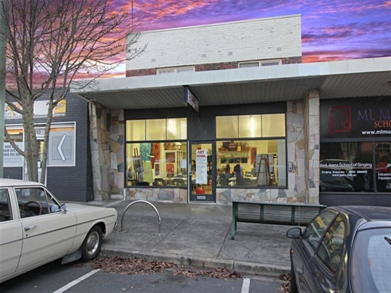 18 Second Avenue, Box Hill North VIC 3129