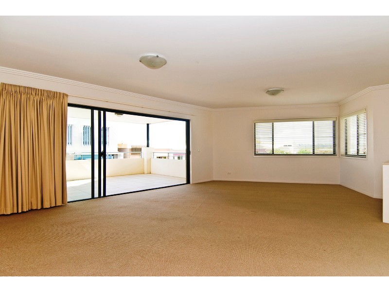 Varsity Lakes QLD 4227