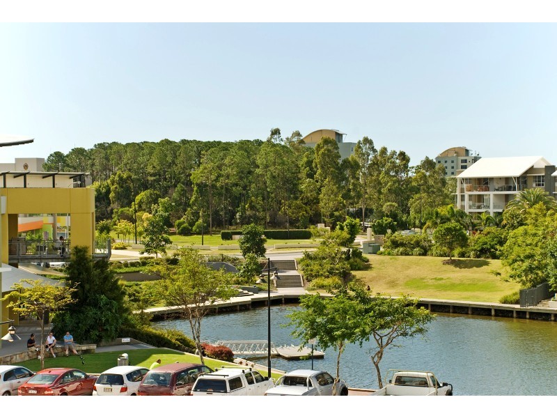 Varsity Lakes QLD 4227