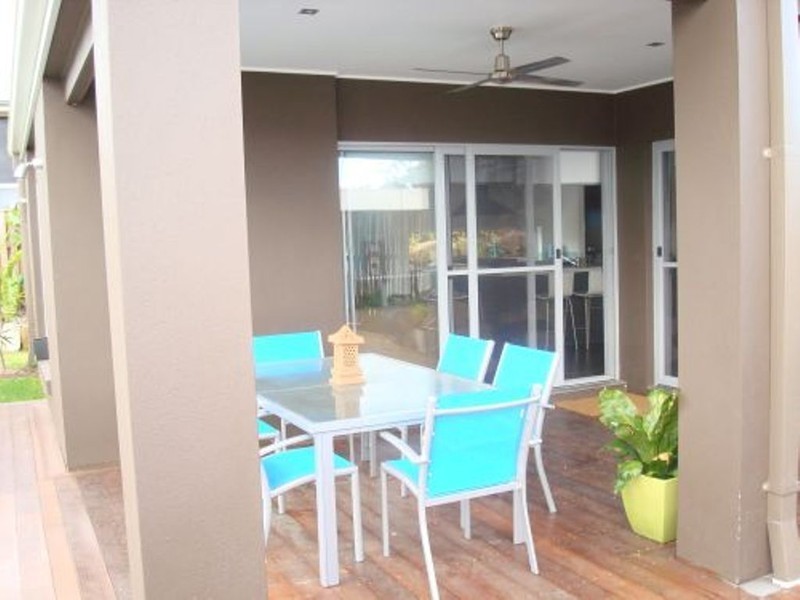 13 Aquarius Street, Reedy Creek QLD 4227