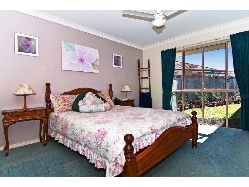 Burleigh Waters QLD 4220