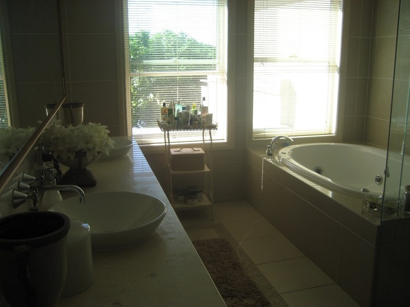 Varsity Lakes QLD 4227