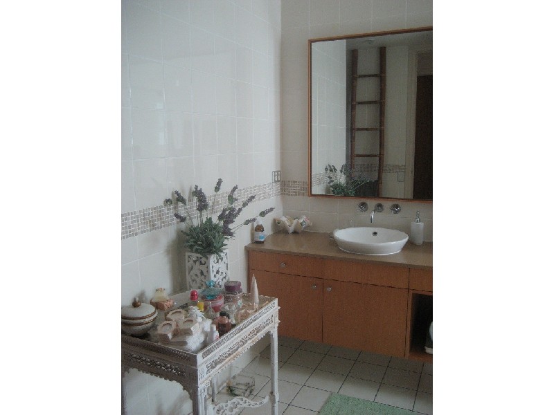 Varsity Lakes QLD 4227