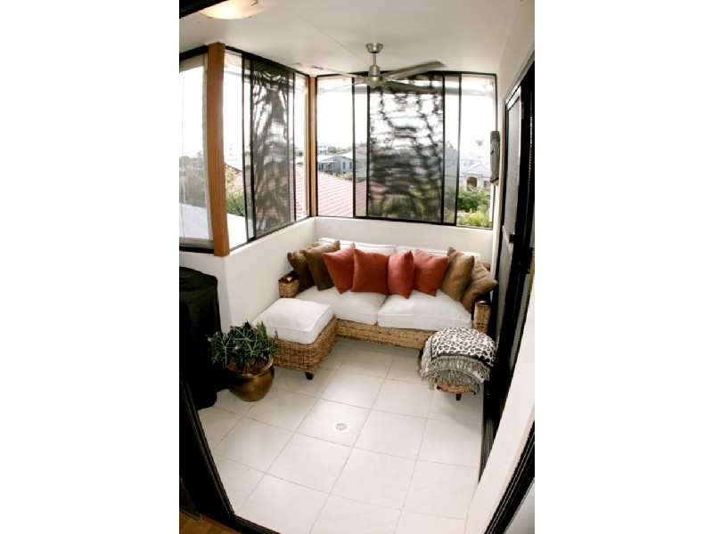 Varsity Lakes QLD 4227