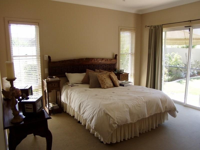 2040 Carlton Drive, Hope Island QLD 4212