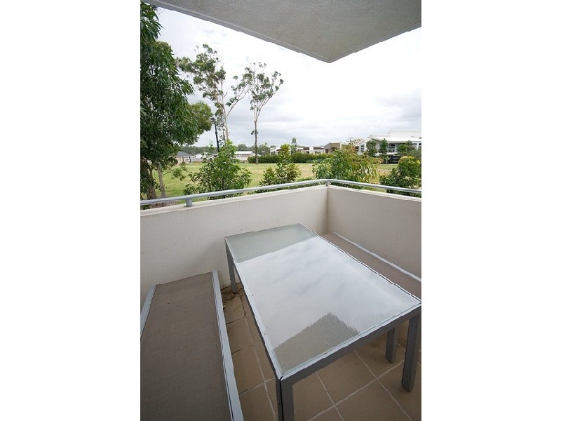 9/10 Valbonne Avenue, Varsity Lakes QLD 4227