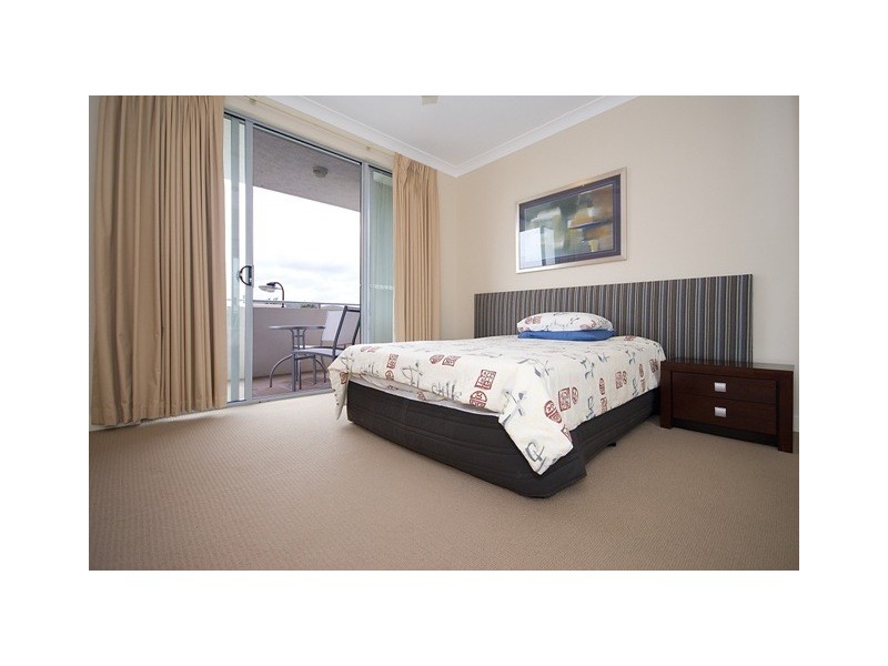 9/10 Valbonne Avenue, Varsity Lakes QLD 4227