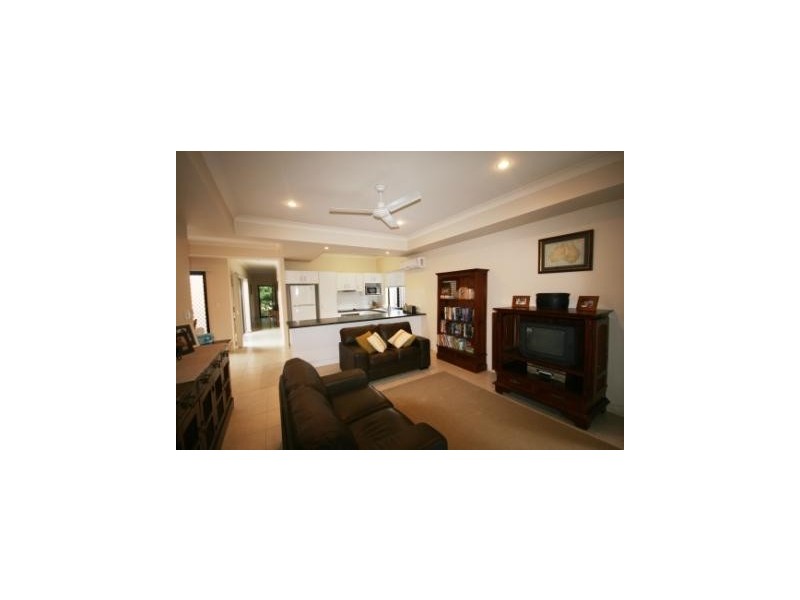 9 Entry Drive, Merrimac QLD 4226