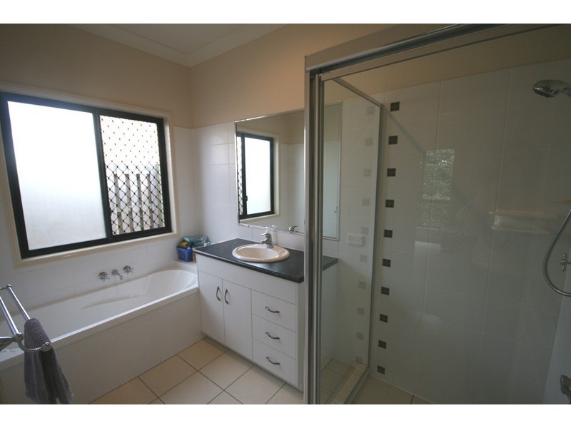 9 Entry Drive, Merrimac QLD 4226