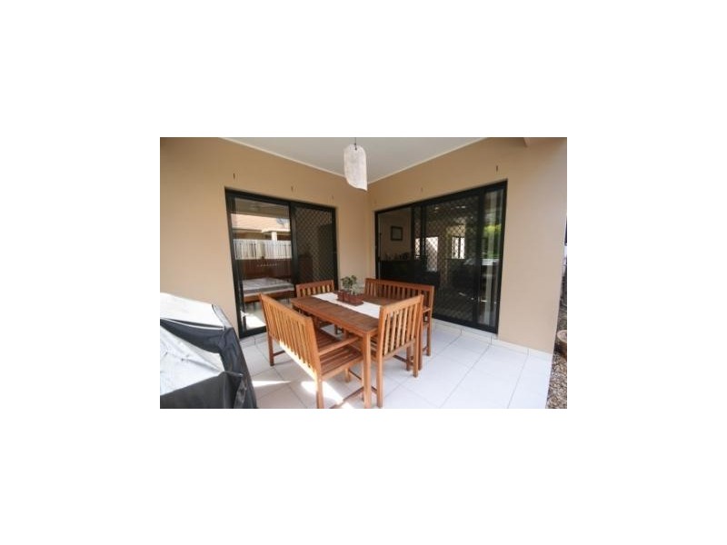 9 Entry Drive, Merrimac QLD 4226