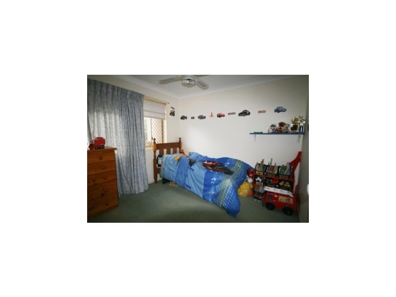 102 Merridown Drive, Merrimac QLD 4226