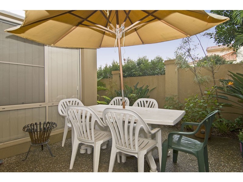 1/3 Winton Terrace, Varsity Lakes QLD 4227