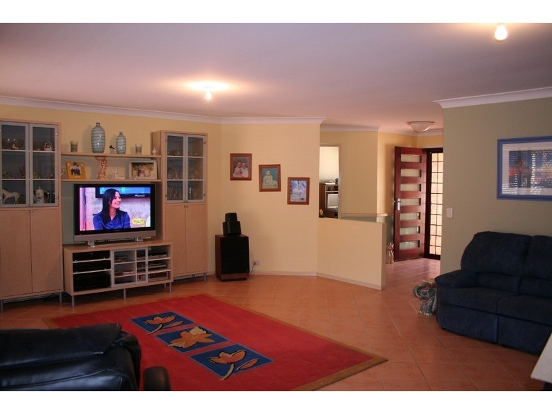 23 Tuena Street, Mudgeeraba QLD 4213