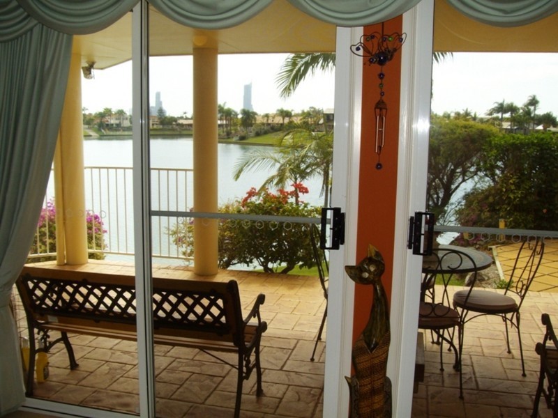 78 Cypress Drive, Broadbeach Waters QLD 4218