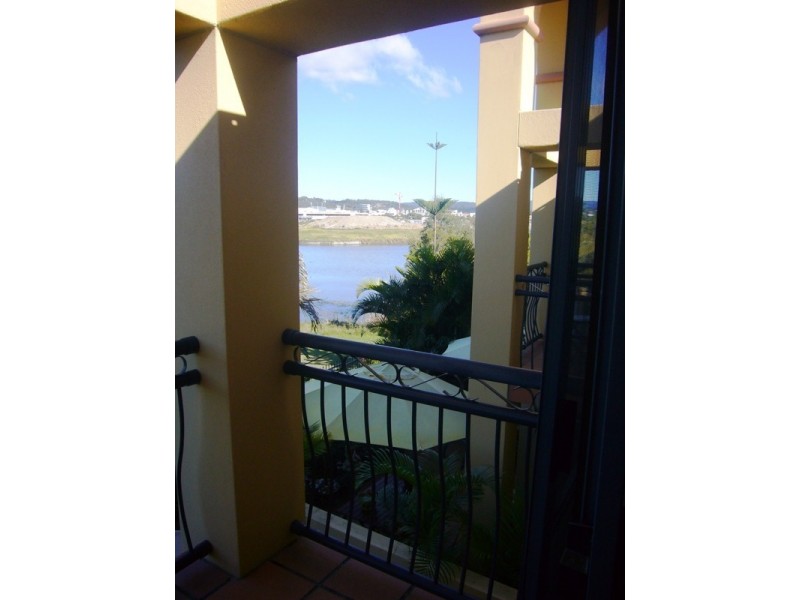 Robina QLD 4226