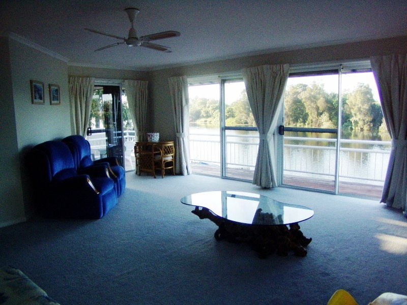 34 Emerton Crescent, Robina QLD 4226