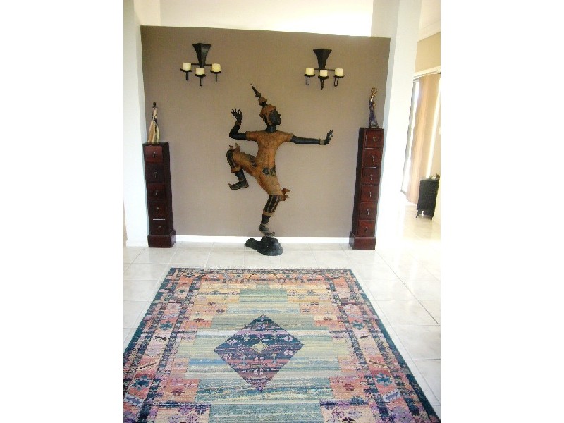 Clear Island Waters QLD 4226