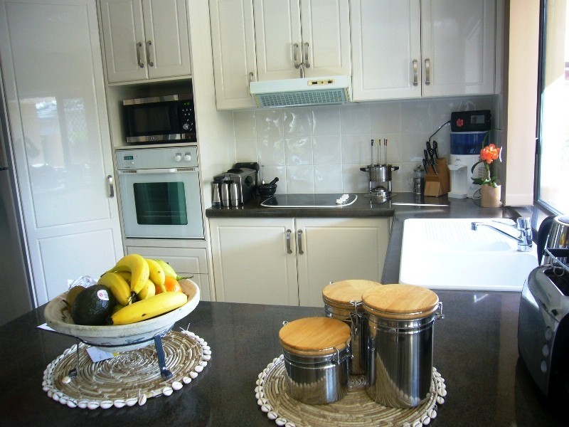 Clear Island Waters QLD 4226