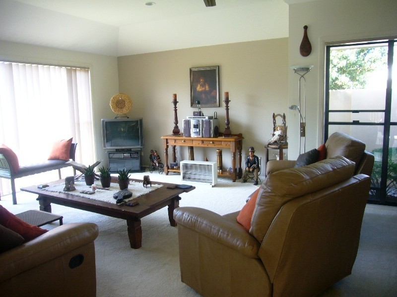 Clear Island Waters QLD 4226