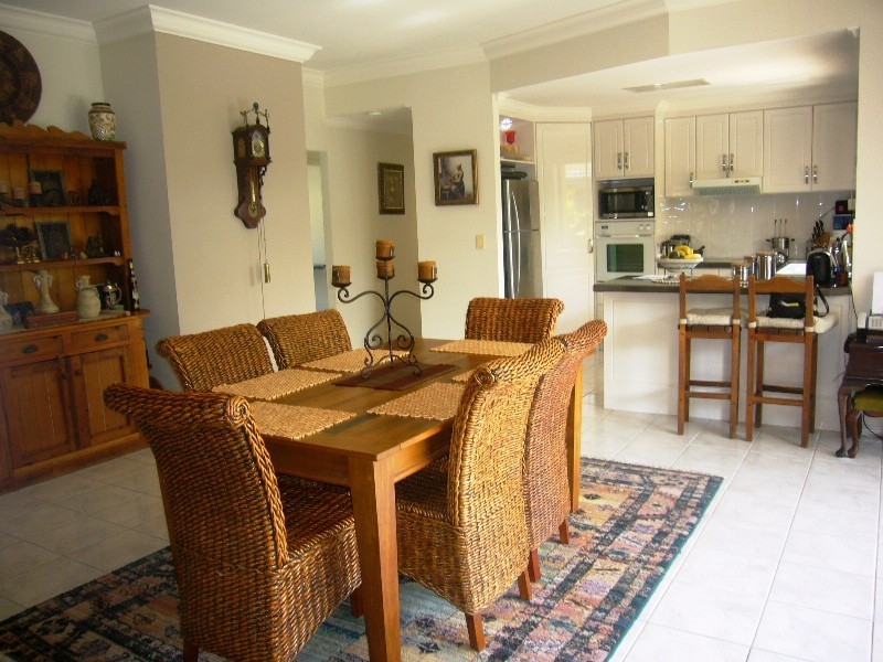 Clear Island Waters QLD 4226