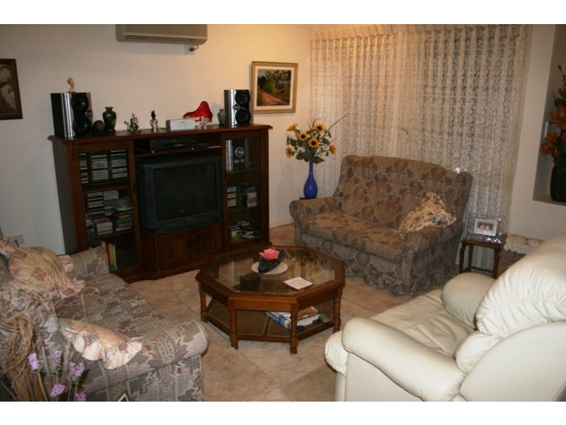 Varsity Lakes QLD 4227