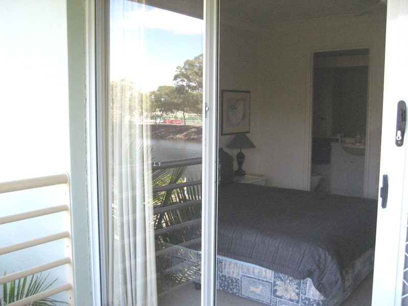 Mermaid Waters QLD 4218