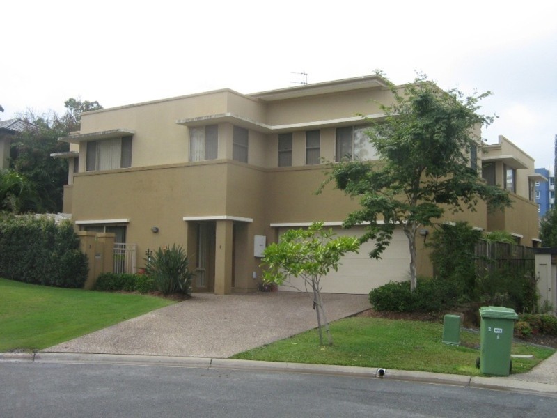 1/3 Winton Terrace, Varsity Lakes QLD 4227