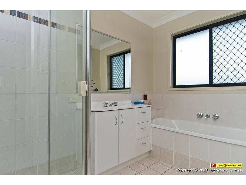 Pacific Pines QLD 4211