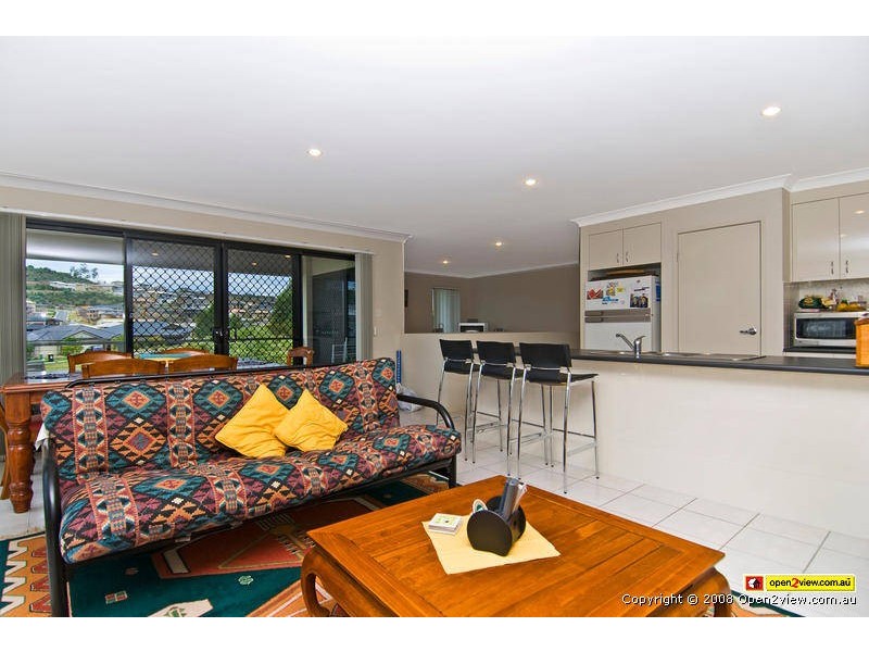 Pacific Pines QLD 4211